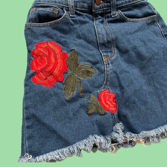 Vibrant Dresses & Skirts - Vibrant Rose Patch Denim Skirt
